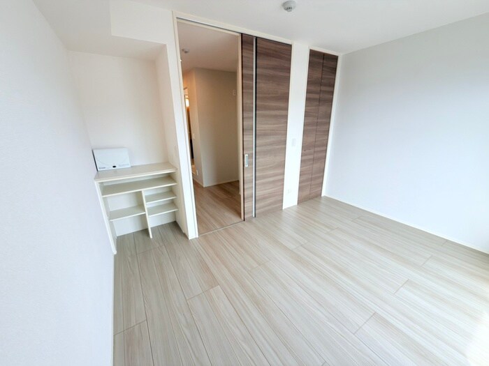 物件内観写真10　(内観写真)