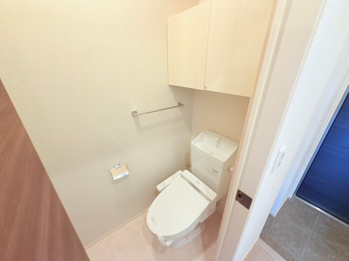 物件内観写真14　(トイレ)