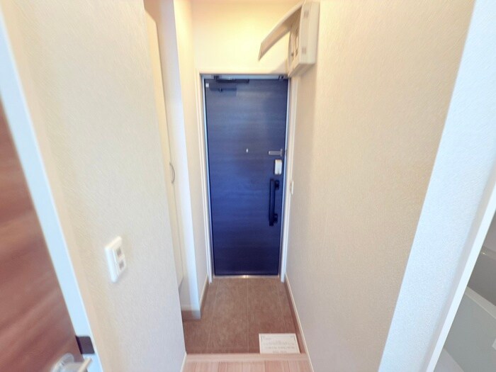 物件内観写真20　(玄関)