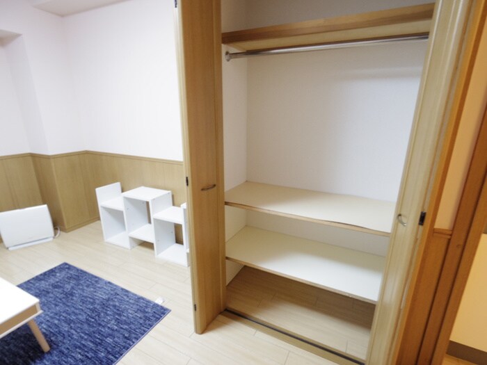 物件内観写真9　(収納)