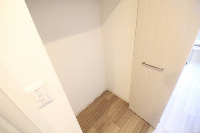 物件内観写真11　(収納)