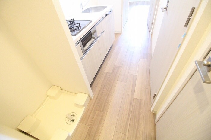 物件内観写真12　(廊下)