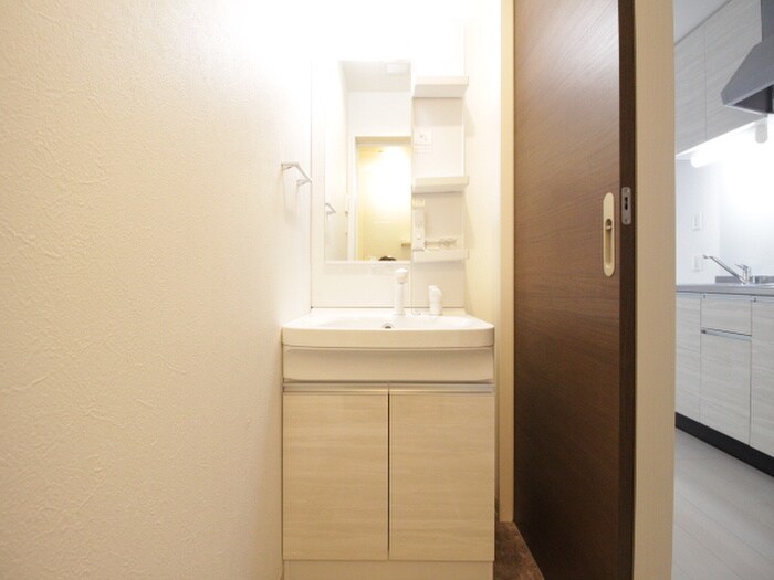 物件内観写真12　(洗面)