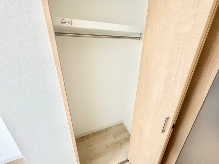 物件内観写真10　(収納)