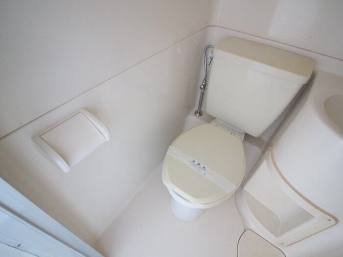 物件内観写真13　(トイレ)