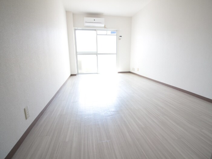 物件内観写真22　(居室)