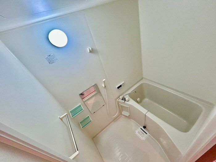 物件内観写真12　(バス／シャワールーム等)