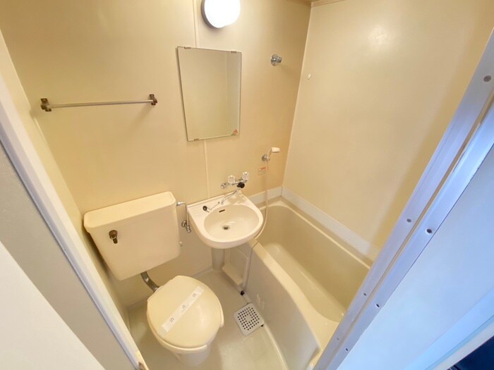 物件内観写真8　(バス／シャワールーム等)