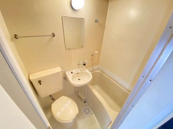 バス／シャワールーム等