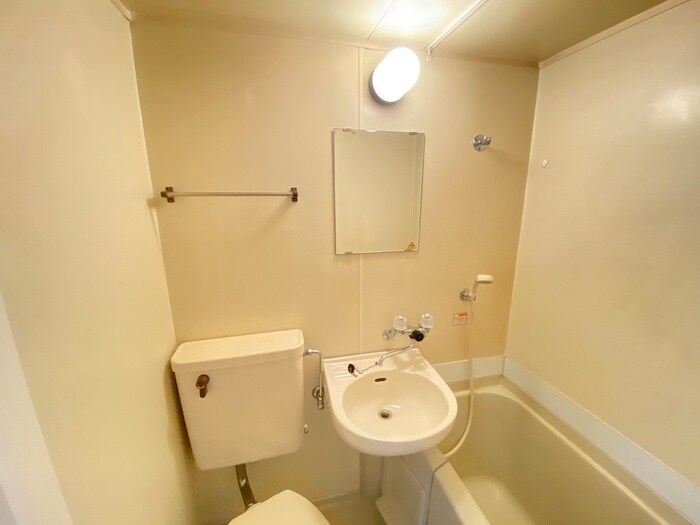 物件内観写真9　(洗面)