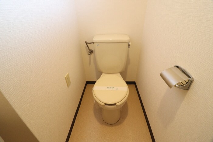 物件内観写真17　(トイレ)