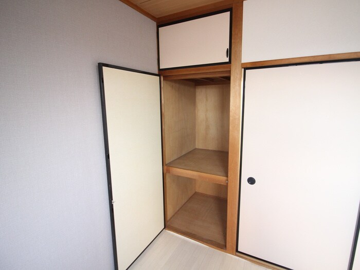 永井マンションの収納