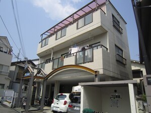 Ｕ．Ｊ．ビル宝塚外観写真