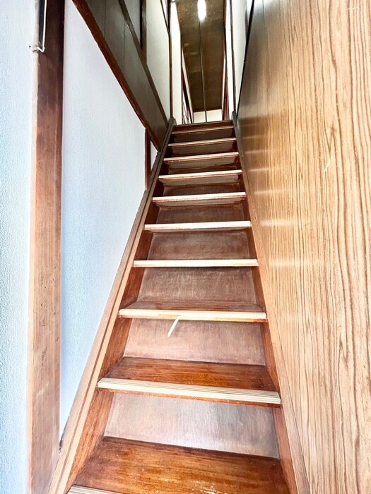 物件内観写真19　(廊下)