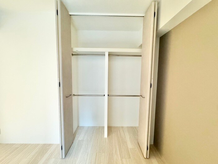 物件内観写真13　(収納)