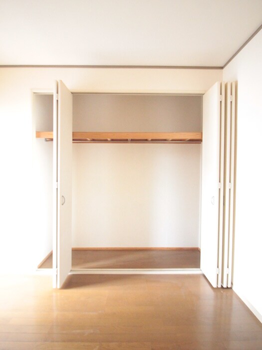物件内観写真11　(収納)