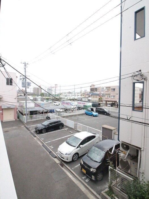 物件内観写真15　(室内からの展望)