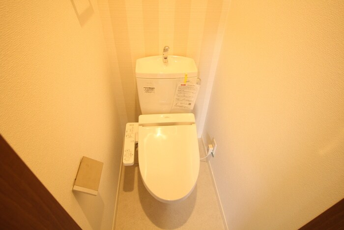 物件内観写真12　(トイレ)