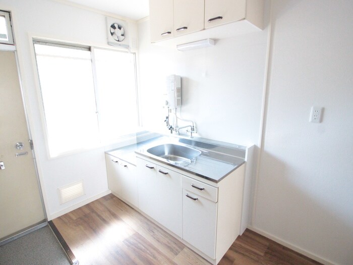 物件内観写真8　(キッチン)