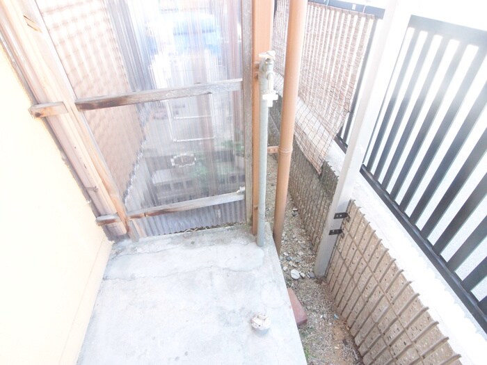 物件内観写真19　(洗濯機置場)