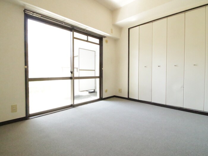 物件内観写真12　(居室)