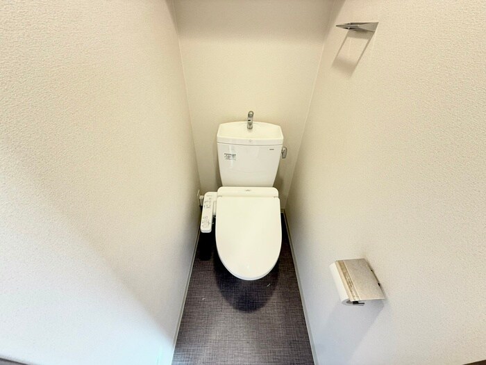 物件内観写真10　(トイレ)