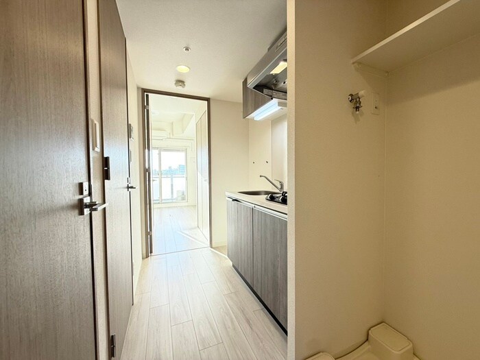 物件内観写真13　(廊下)