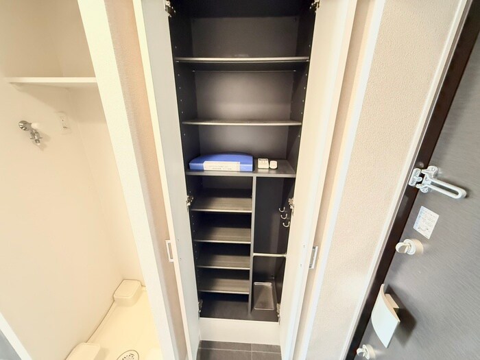 物件内観写真14　(靴箱)