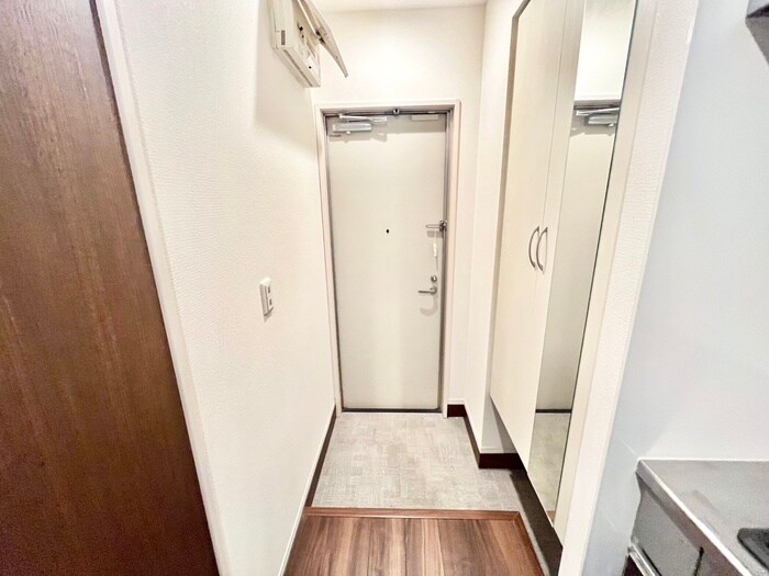物件内観写真20　(玄関)