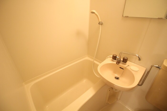 物件内観写真11　(バス／シャワールーム等)