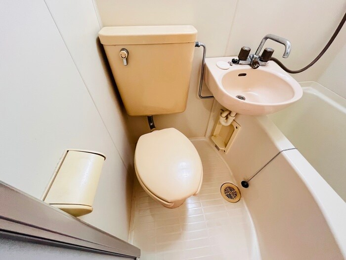 物件内観写真11　(トイレ)