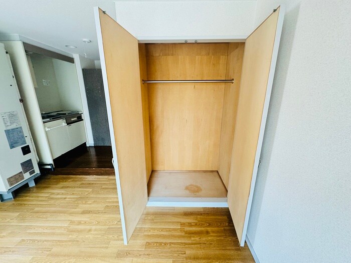 物件内観写真13　(収納)