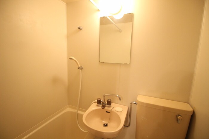 物件内観写真13　(洗面)