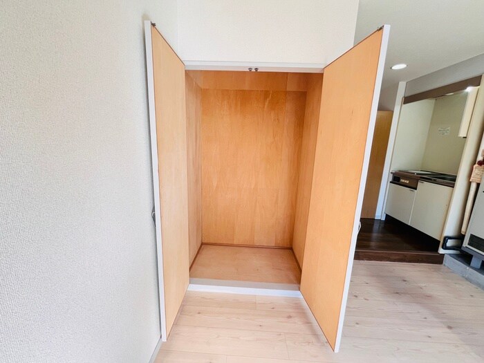 物件内観写真15　(収納)