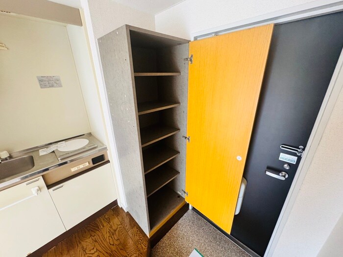 物件内観写真16　(靴箱)