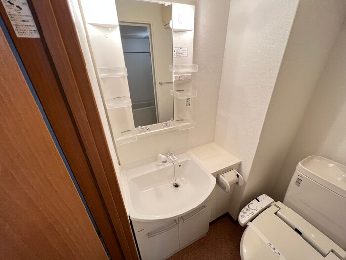 物件内観写真12　(洗面)