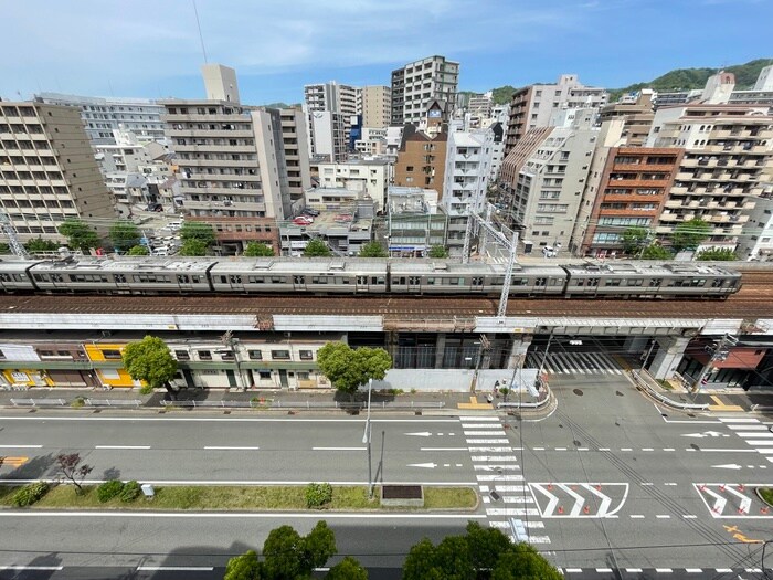 物件内観写真16　(室内からの展望)