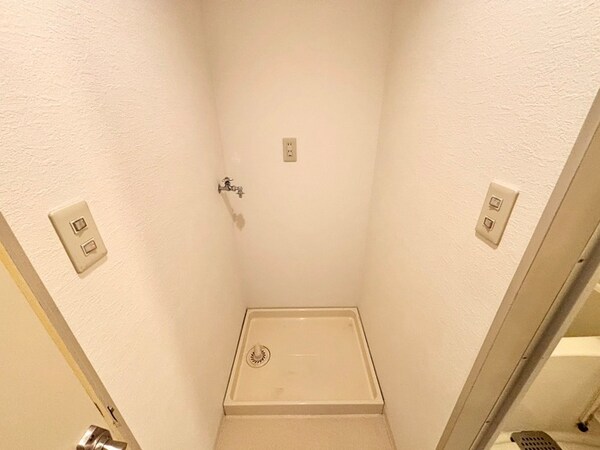 洗濯機置場
