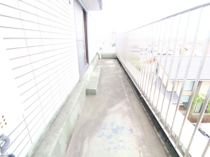 物件内観写真18　(ベランダ・バルコニー)