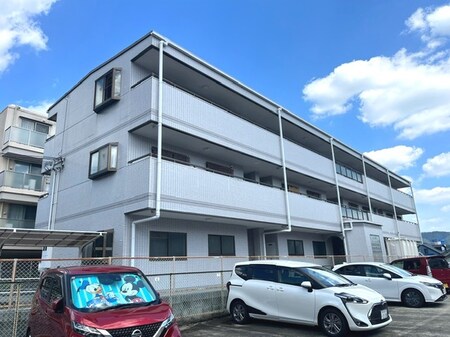 マナスハイツ外観写真