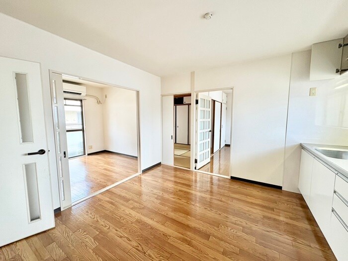 物件内観写真7　(居室)