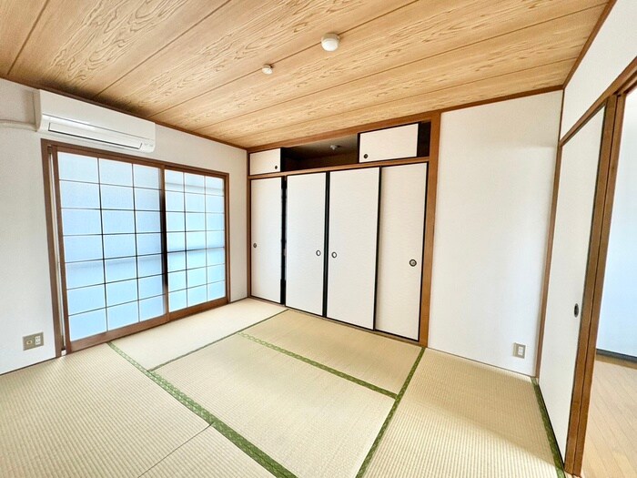 物件内観写真9　(居室)