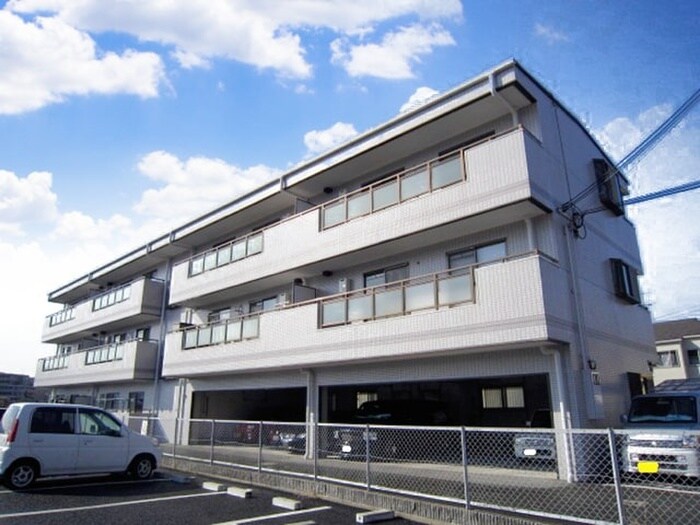 物件外観写真3　(外観写真)