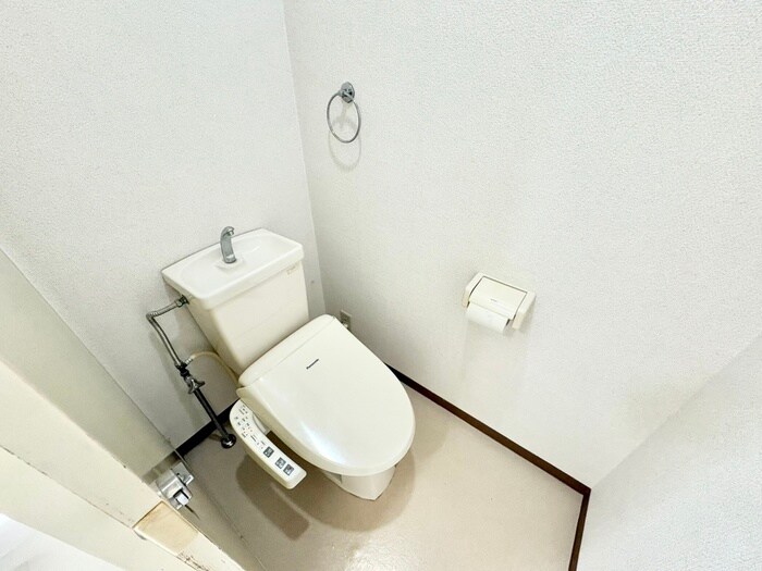 物件内観写真15　(トイレ)