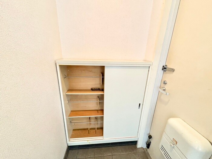 物件内観写真20　(靴箱)