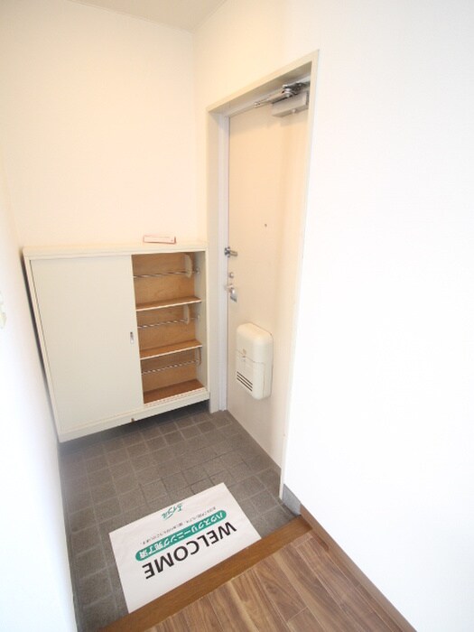 物件内観写真22　(玄関)