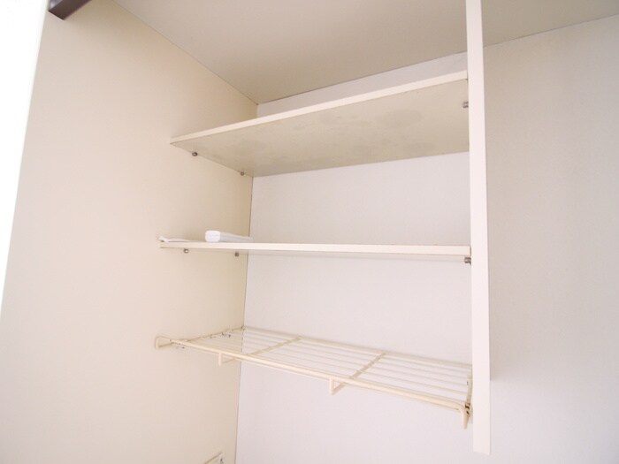 物件内観写真21　(収納)