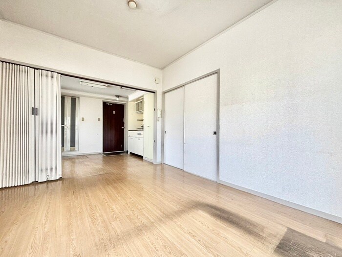 物件内観写真10　(居室)