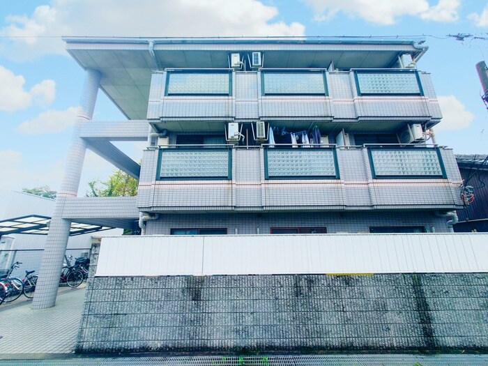 物件外観写真6　(外観写真)