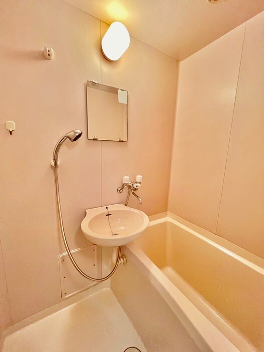 物件内観写真10　(バス／シャワールーム等)